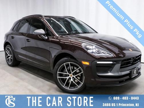 2024 Porsche Macan T