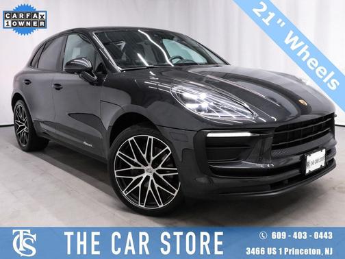 2022 Porsche Macan Base