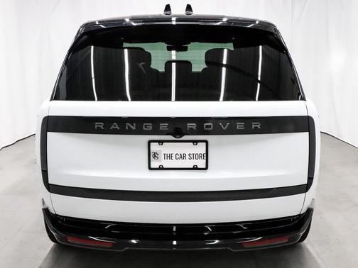 2024 Land Rover Range Rover P550e Autobiography