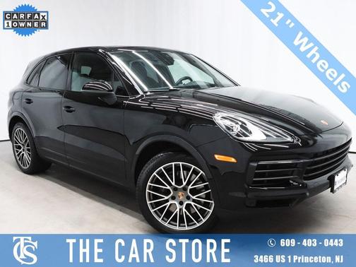 2022 Porsche Cayenne Platinum Edition