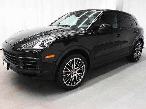 2022 Porsche Cayenne Platinum Edition