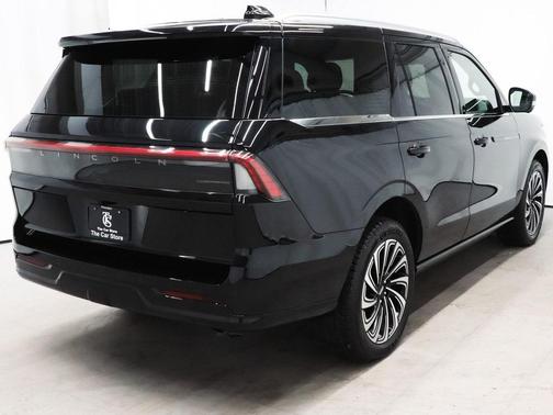 2025 Lincoln Navigator Black Label