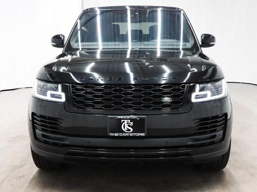 2022 Land Rover Range Rover P525 Westminster