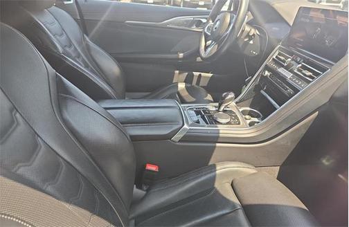 2025 BMW 840 i
