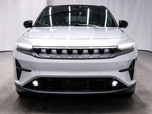 2025 Jeep Wagoneer S Limited