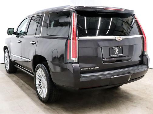 2016 Cadillac Escalade Platinum