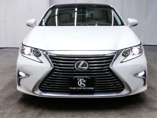 2016 Lexus ES 350 Base
