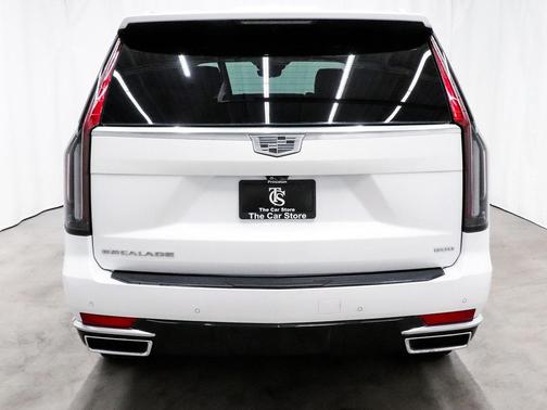 2023 Cadillac Escalade ESV Premium Luxury