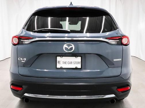 2022 Mazda CX-9 Carbon Edition