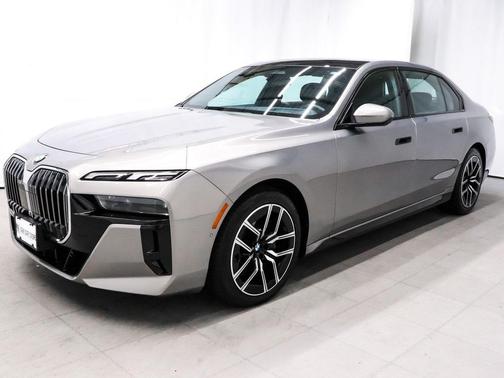 2024 BMW 740 i xDrive