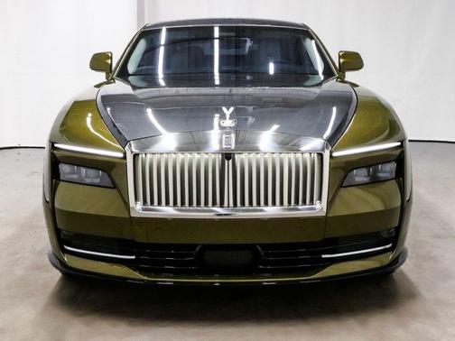 2024 Rolls-Royce Spectre 