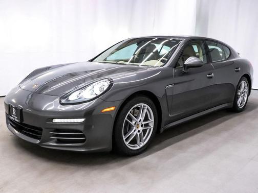 2014 Porsche Panamera 4