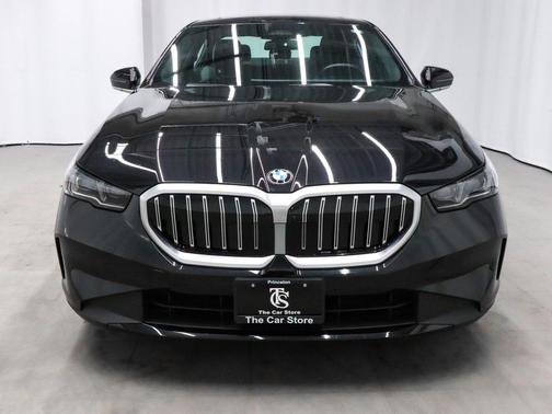 2025 BMW 540 xDrive