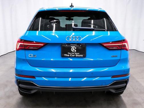 2020 Audi Q3 45 S line Premium