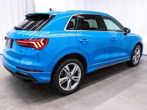 2020 Audi Q3 45 S line Premium