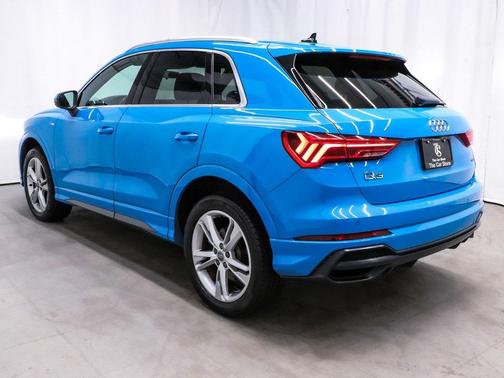 2020 Audi Q3 45 S line Premium
