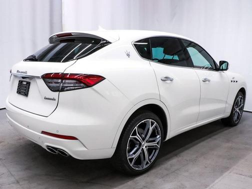 2023 Maserati Levante GT