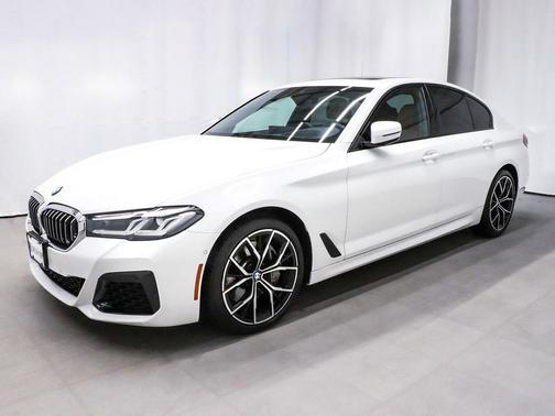 2023 BMW 540 i xDrive
