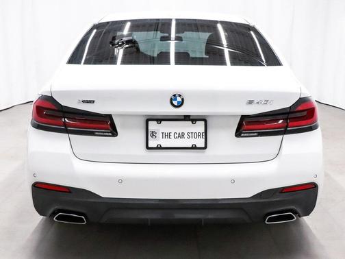 2023 BMW 540 i xDrive