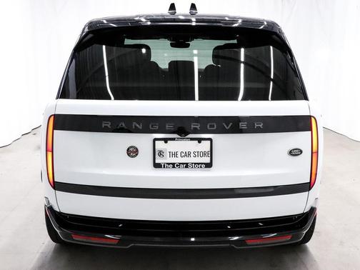 2023 Land Rover Range Rover P400 SE