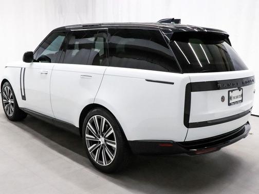2023 Land Rover Range Rover P400 SE