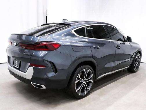 2021 BMW X6 xDrive40i