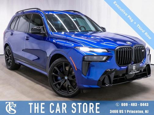 2025 BMW X7 M60i