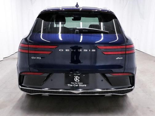 2026 Genesis GV70 2.5T