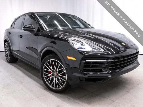 2022 Porsche Cayenne S