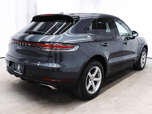 2020 Porsche Macan Base
