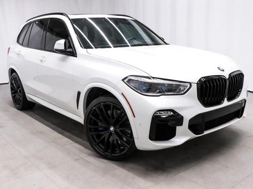 2020 BMW X5 M50i
