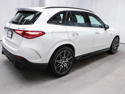 2025 Mercedes-Benz AMG GLC 43 4MATIC