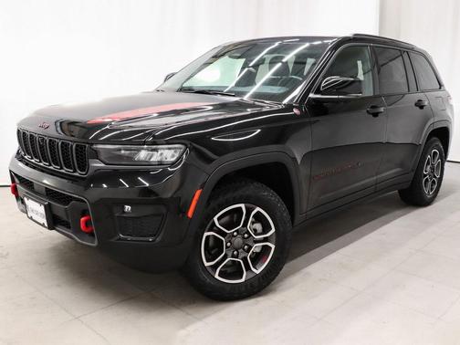 2022 Jeep Grand Cherokee Trailhawk