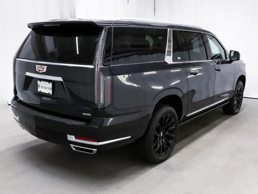 2025 Cadillac Escalade ESV Premium Luxury Platinum