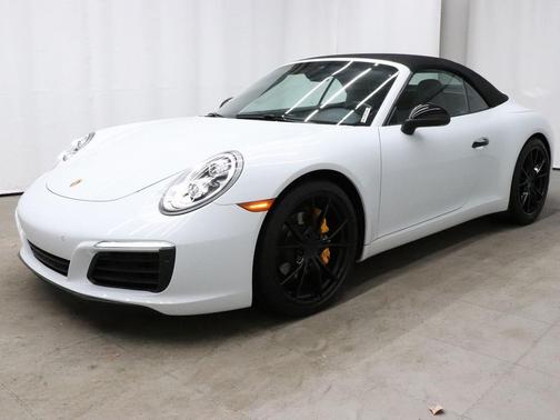 2019 Porsche 911 Carrera