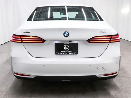 2025 BMW 540 xDrive