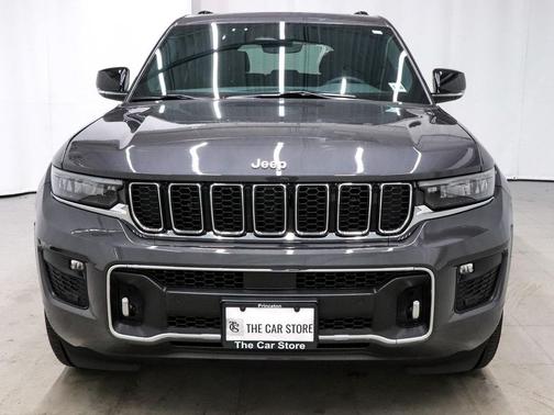 2025 Jeep Grand Cherokee Overland
