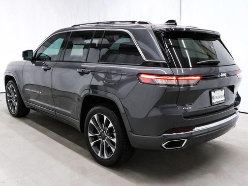 2025 Jeep Grand Cherokee Overland