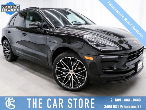2023 Porsche Macan T