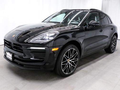 2023 Porsche Macan T
