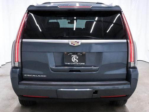 2019 Cadillac Escalade ESV Premium Luxury