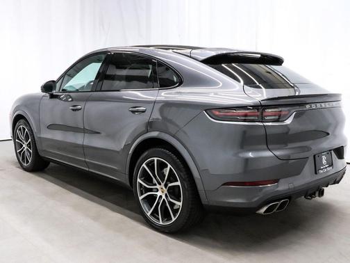 2022 Porsche Cayenne Turbo