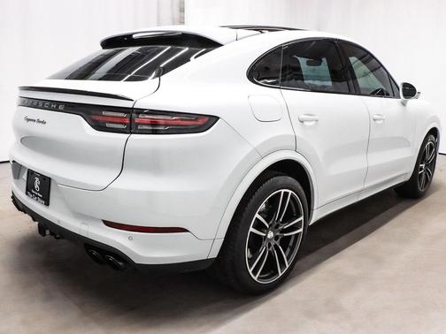 2020 Porsche Cayenne Turbo