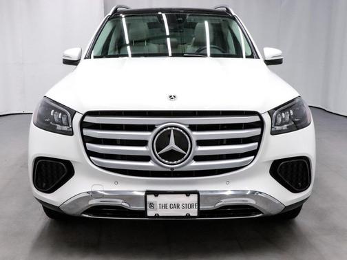 2025 Mercedes-Benz GLS 450 4MATIC