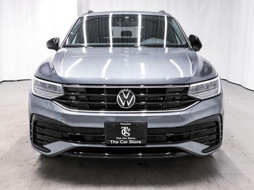 2024 Volkswagen Tiguan 2.0T SE R-Line Black 4MOTION