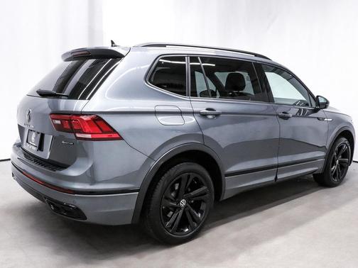 2024 Volkswagen Tiguan 2.0T SE R-Line Black 4MOTION