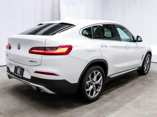 2020 BMW X4 xDrive30i