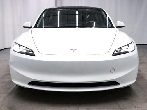 2024 Tesla Model 3 Long Range