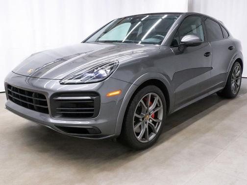 2023 Porsche Cayenne GTS