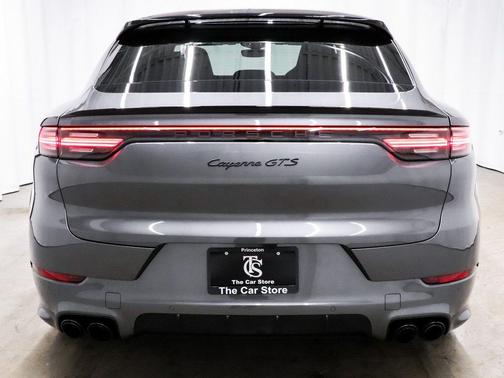 2023 Porsche Cayenne GTS